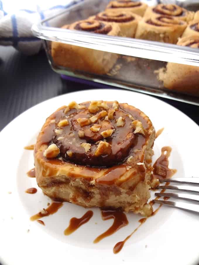 You'll love these vegan cinnamon rolls with maple icing, they're super soft, fluffy and free of refined sugars! Enjoy these sweet, decadent, ready in about an hour, homemade cinnamon rolls for breakfast this weekend!