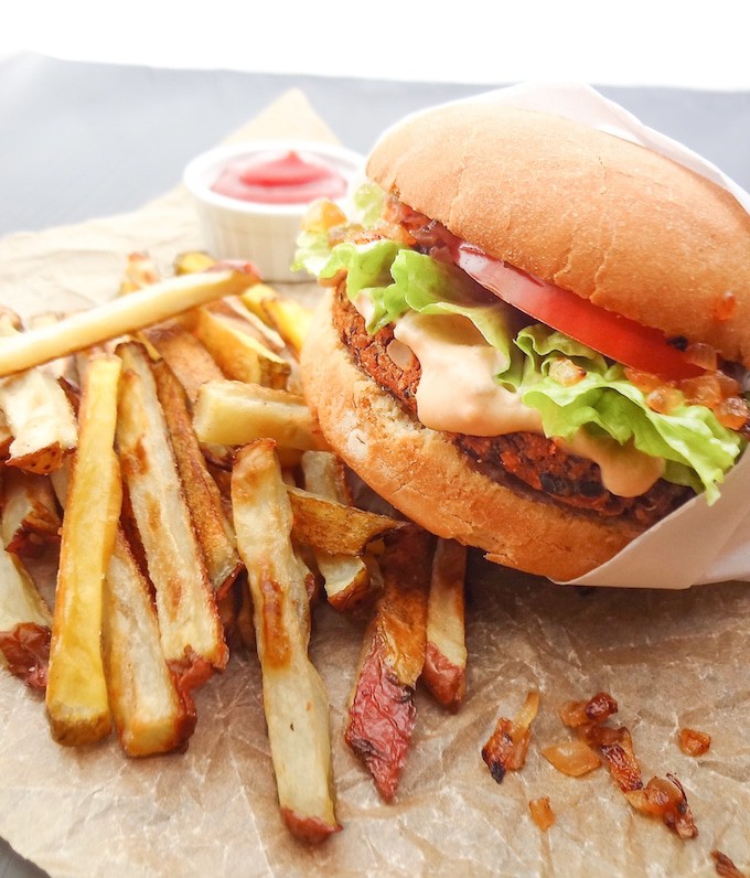 Vegan In-N-Out with oven baked fries