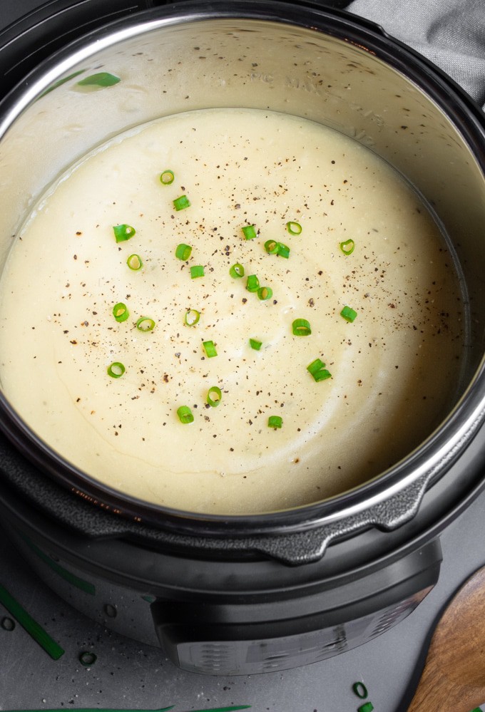 Vegan Instant Pot soup with green onions.