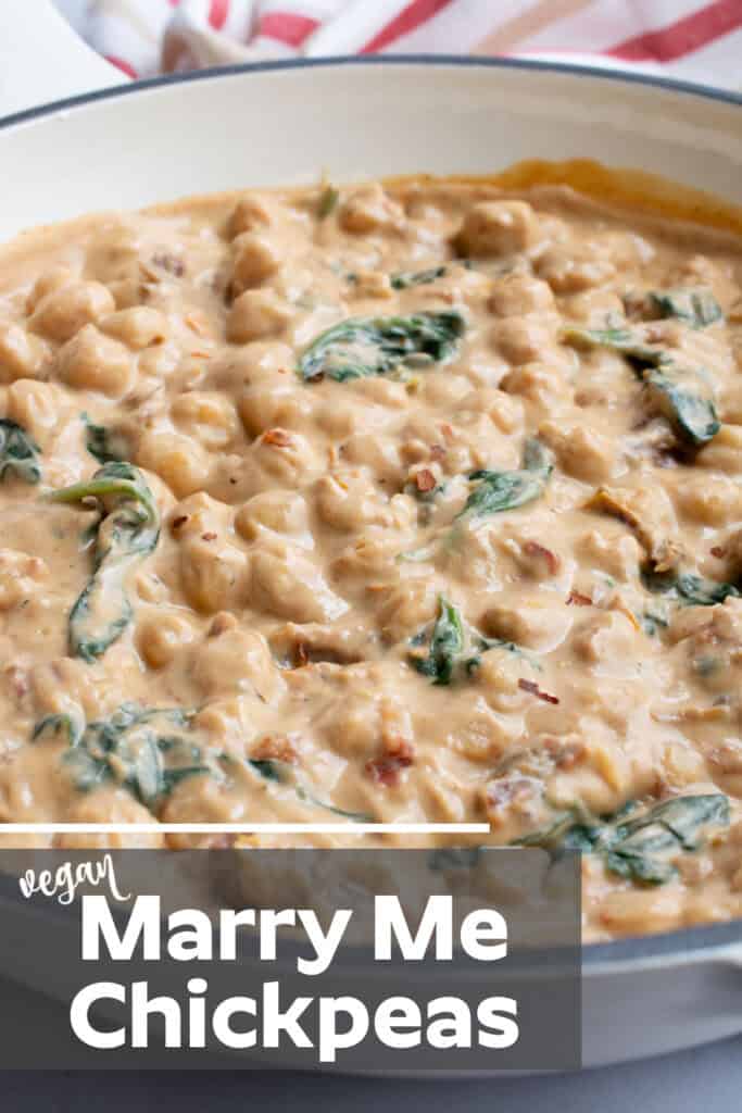 A pan of creamy chickpeas.
